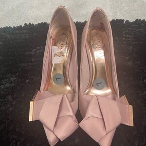 Ted Baker Pink Bow Accent Heels